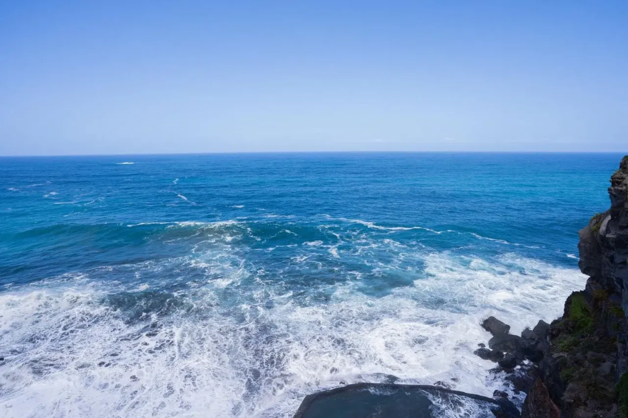 Flat in Santa Cruz de Tenerife, Spain, 59 m² - picture 2