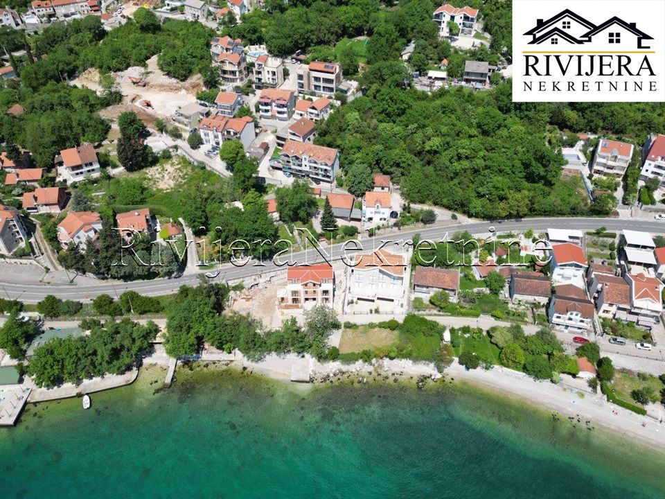 House in Orahovac, Montenegro, 171 m² - picture 1