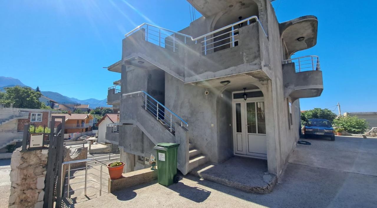 Villa in Bar, Montenegro, 420 m² - Foto 3