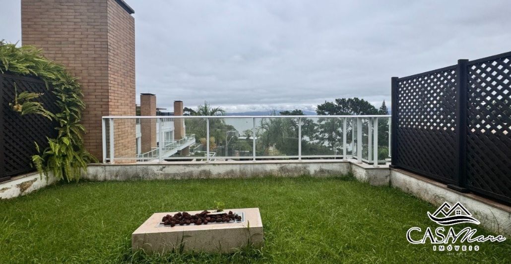 House Florianópolis, Brazil, 290 m² - picture 5