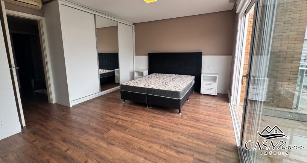 House Florianópolis, Brazil, 290 m² - picture 17