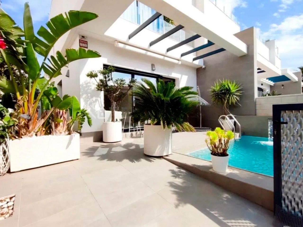 Chalet en Orihuela Costa, España, 76 m² - imagen 1