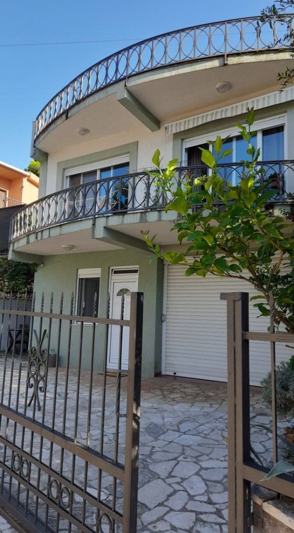 Casa en el Bar, Montenegro, 100 m² - imagen 12