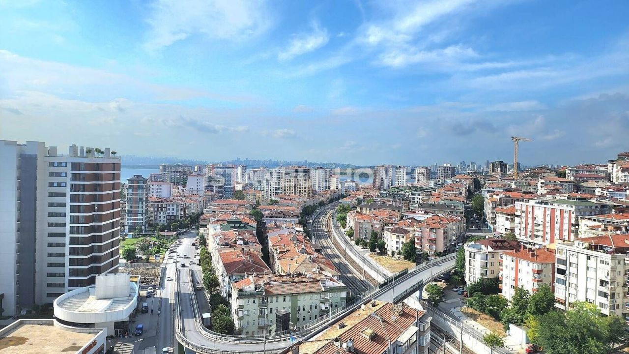 Appartement à Istanbul, Turquie, 97 m² - image 1