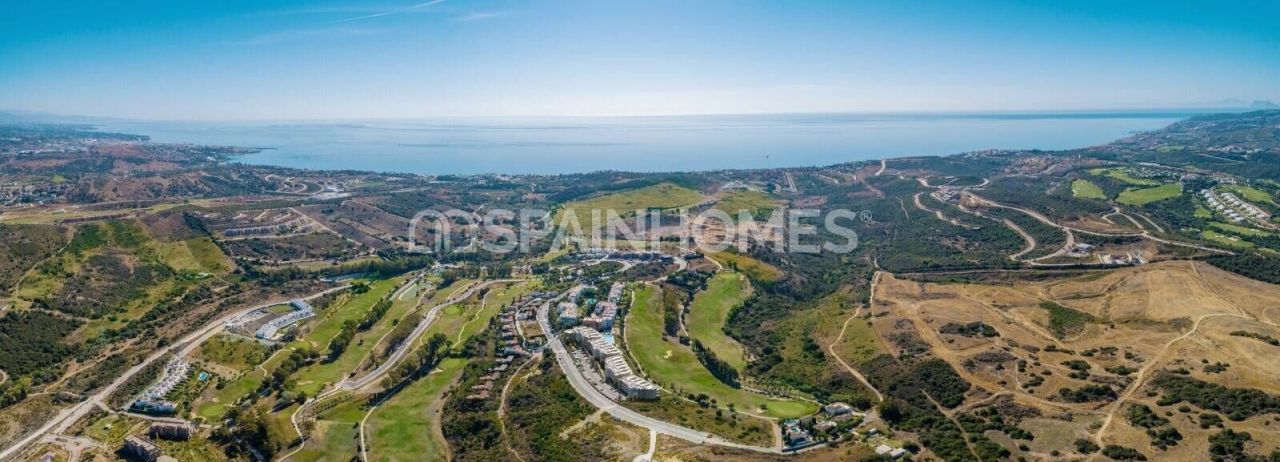 Apartment in Estepona, Spain, 84 m² - picture 1