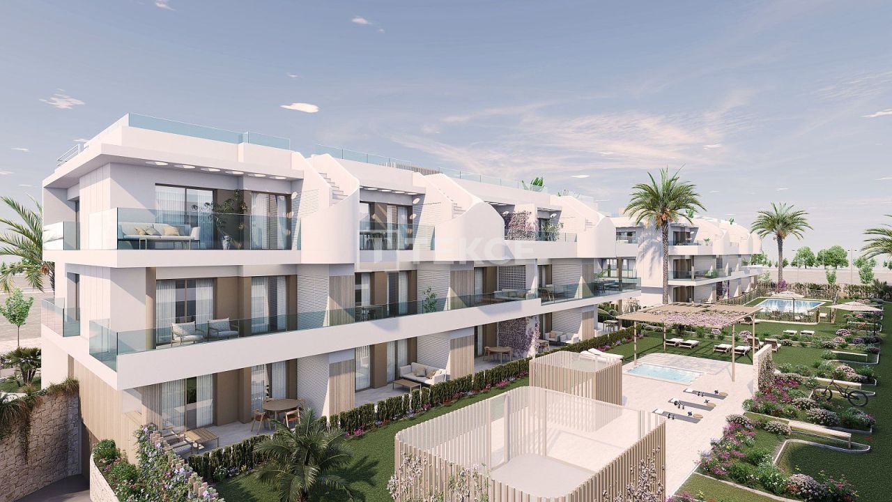Appartement à Pilar de la Horadada, Espagne, 66 m² - image 1