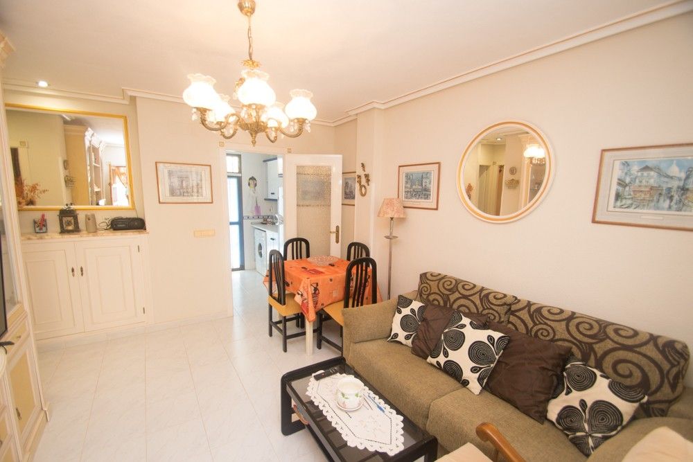 Apartamento en Punta Prima, España, 60 m² - imagen 1