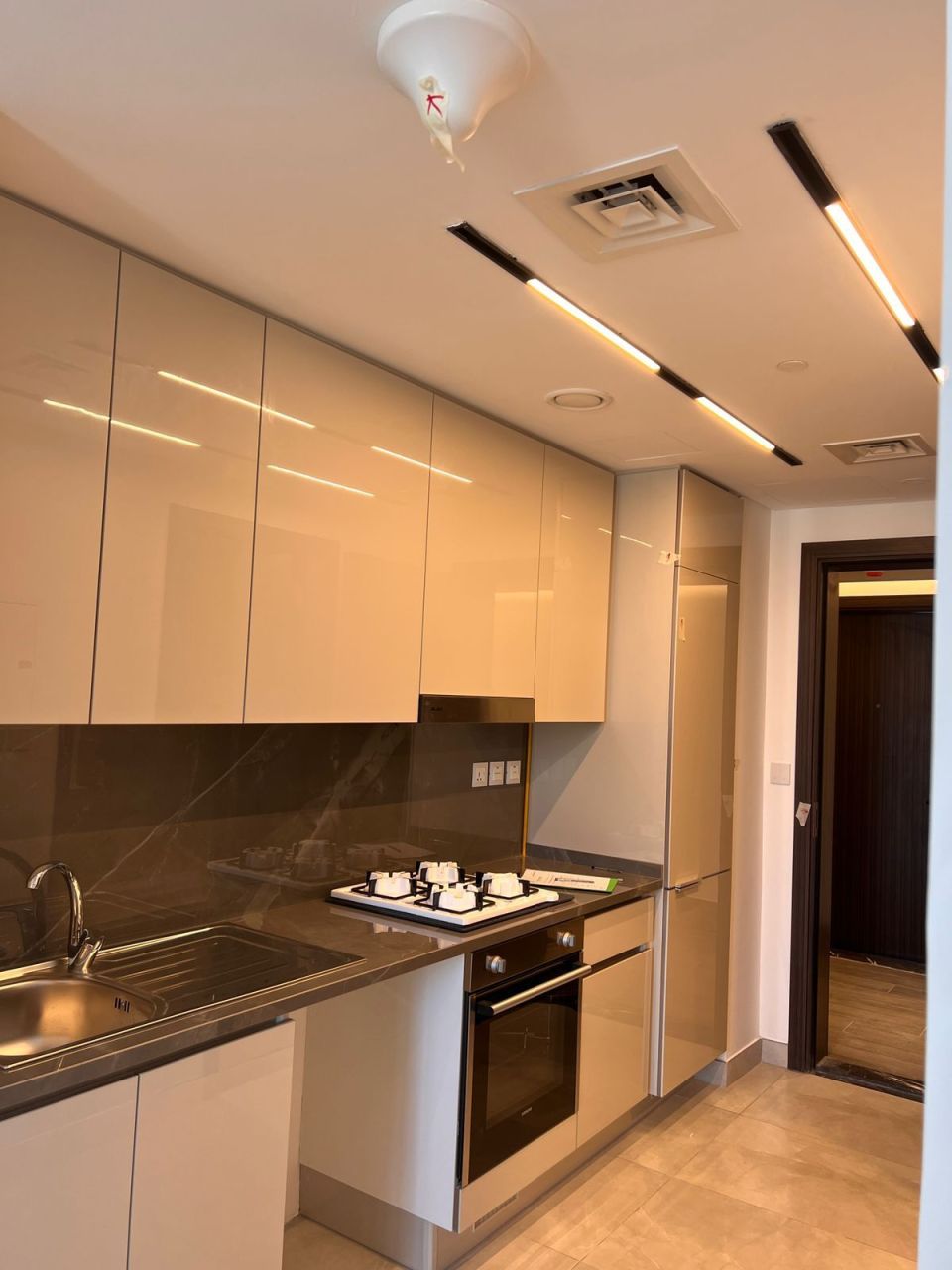 Estudio en Dubái, EAU, 40.2 m² - imagen 3