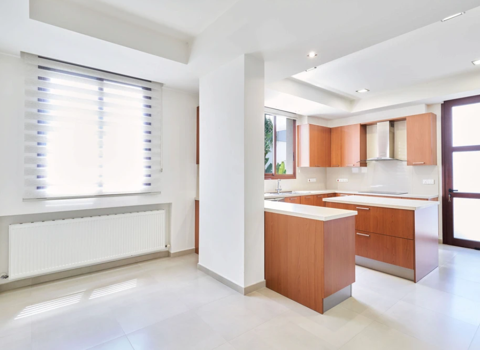 Casa a Nicosia, Cipro, 578 m² - foto 12