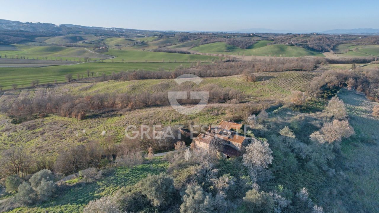 House in Chiusi, Italy, 800 m² - picture 6