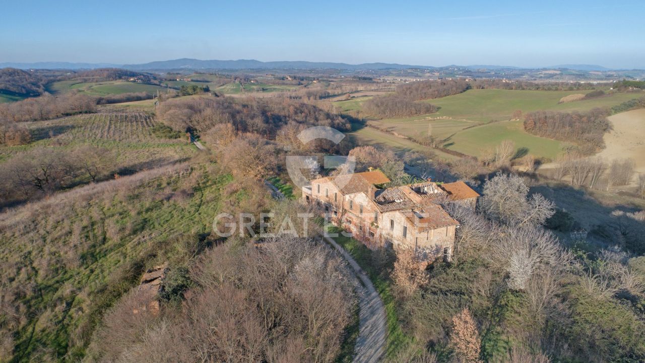 House in Chiusi, Italy, 800 m² - picture 9