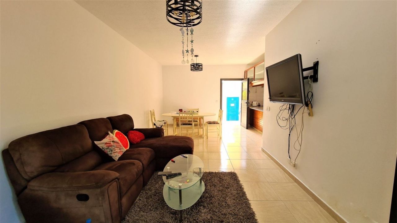 Apartment in Paphos, Cyprus, 75 m² - picture 1