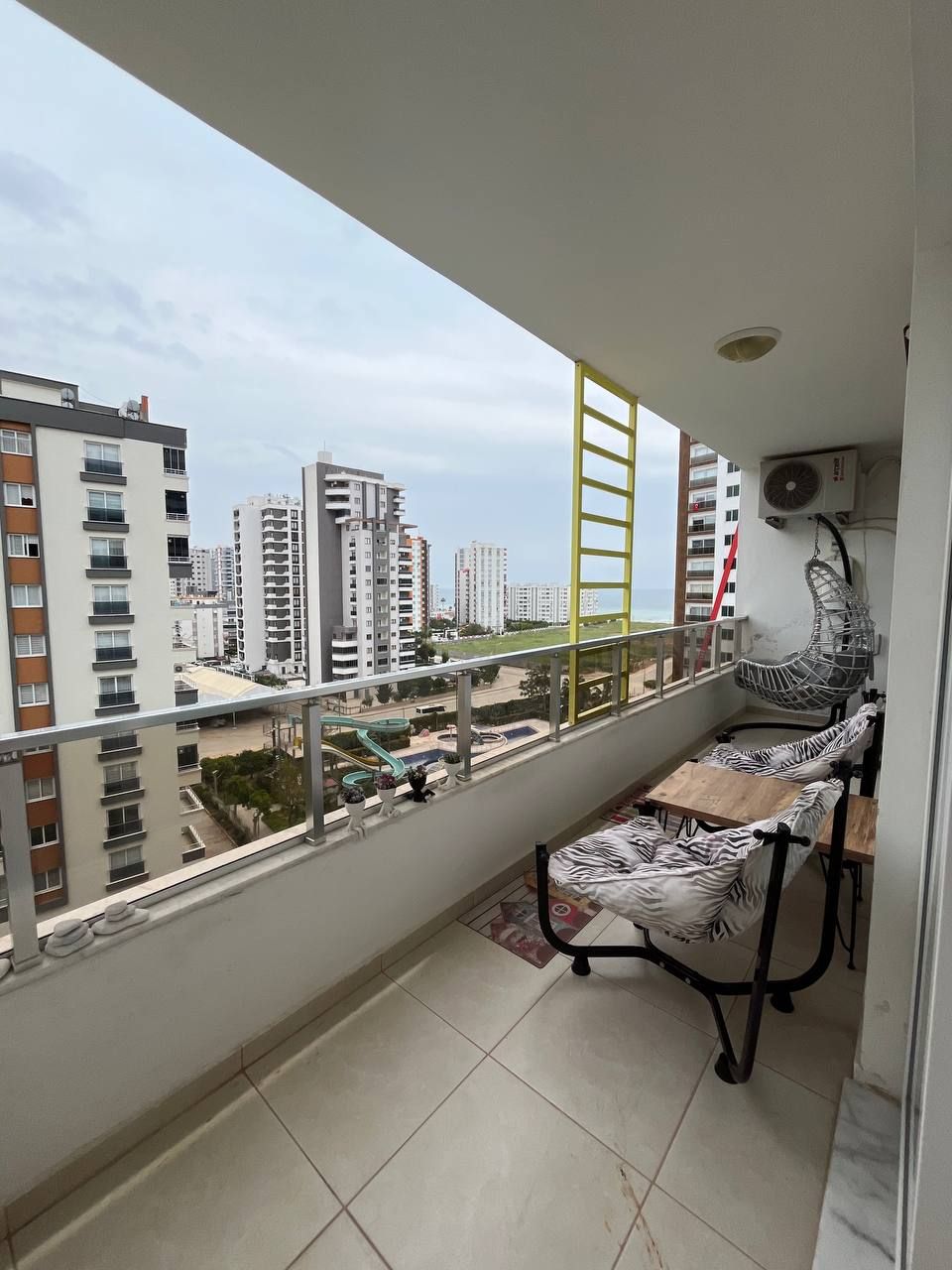 Piso en Mersin, Turquia, 60 m² - imagen 1