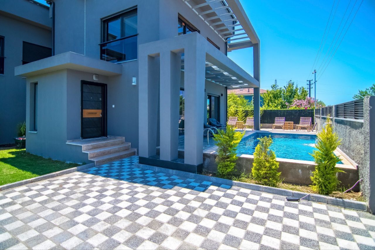 Villa in Fethiye, Türkei, 160 m² - Foto 1