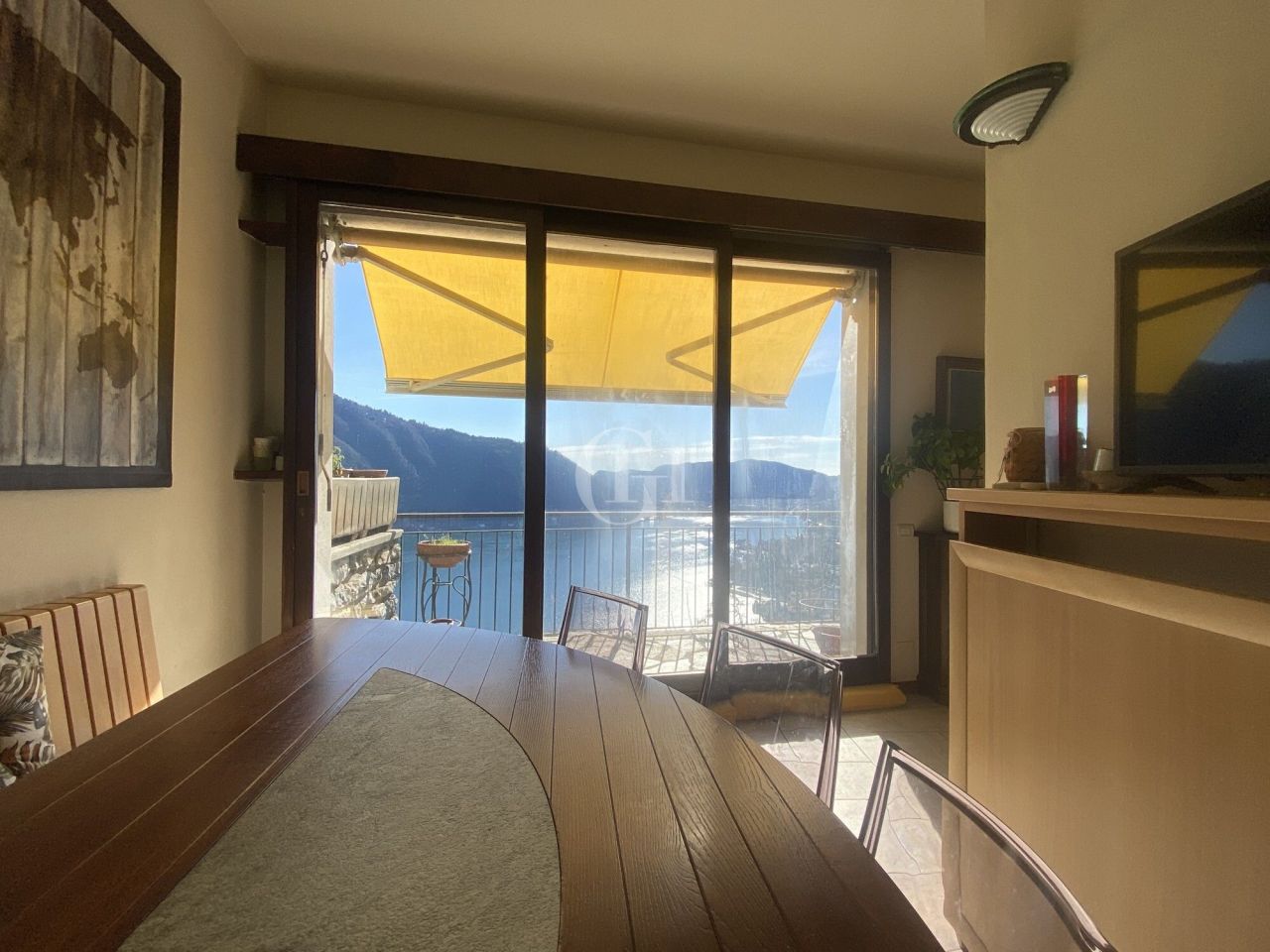 Villa on Lake Como, Italy, 200 m² - picture 10