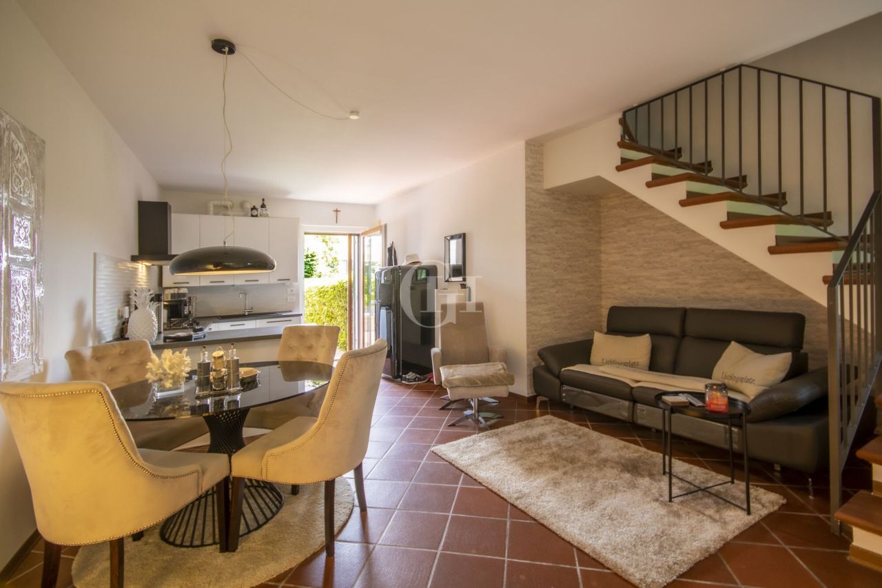 Apartment on Lake Garda, Italy, 95 m² - picture 9