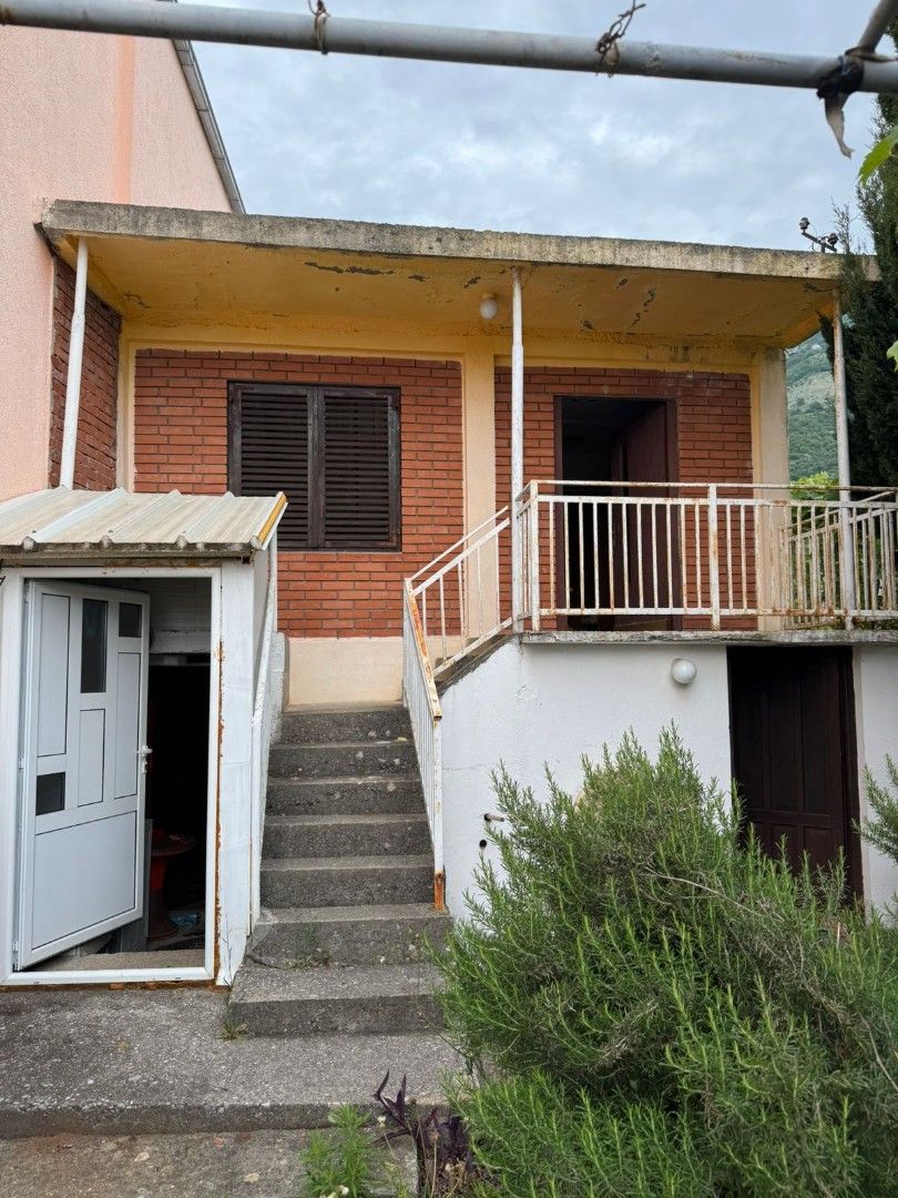 Maison à Sutomore, Monténégro, 41 m² - image 1