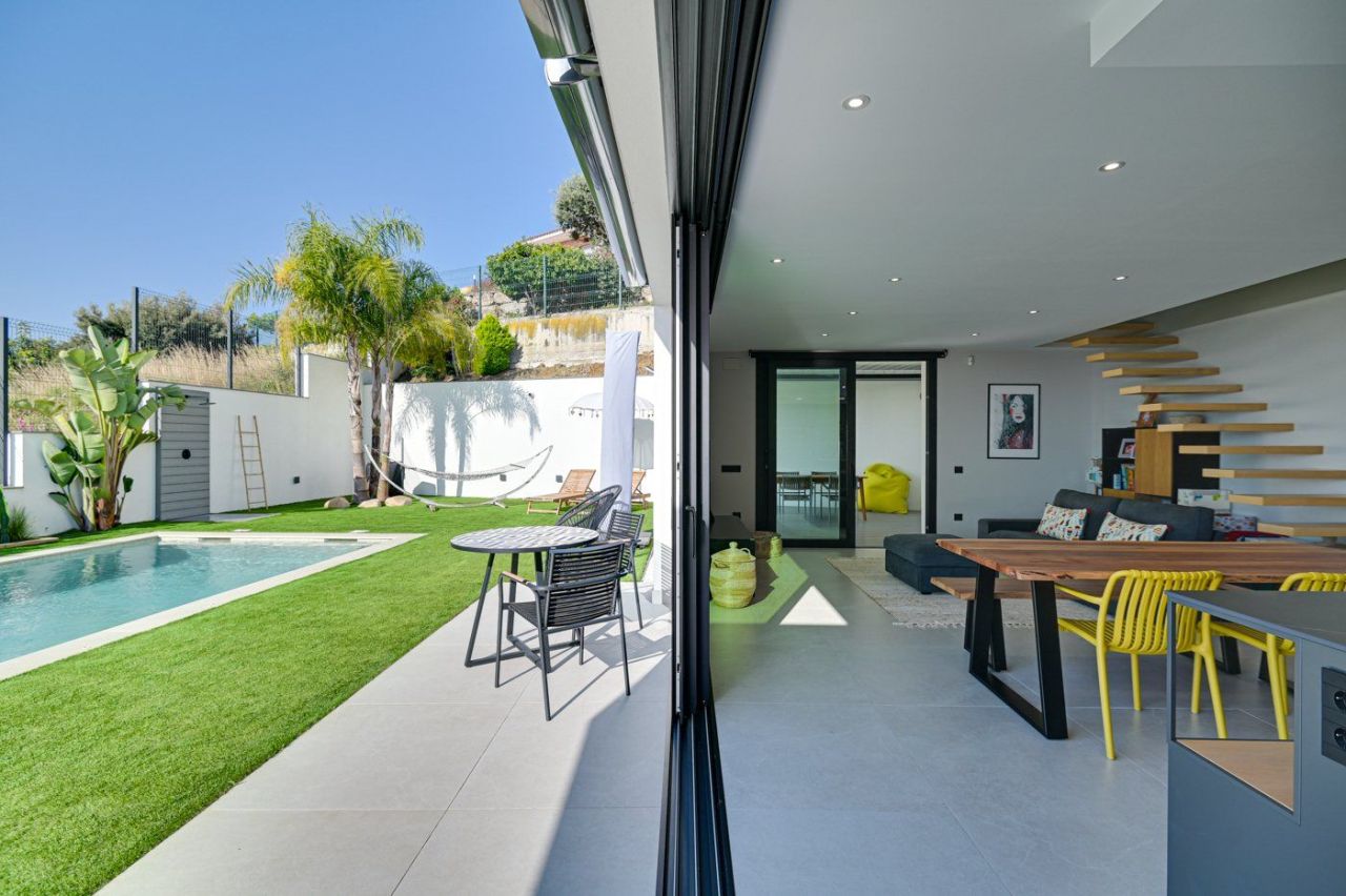 House on Costa del Maresme, Spain, 445 m² - picture 10