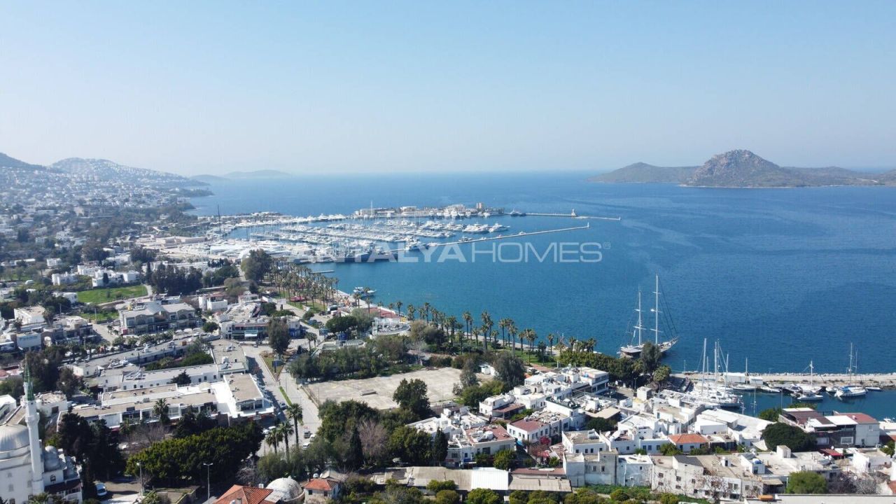 Villa à Bodrum, Turquie, 300 m² - image 1