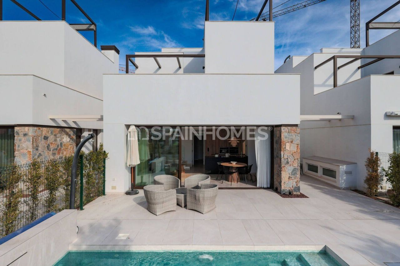 Villa in Torre-Pacheco, Spain, 186 m² - picture 1
