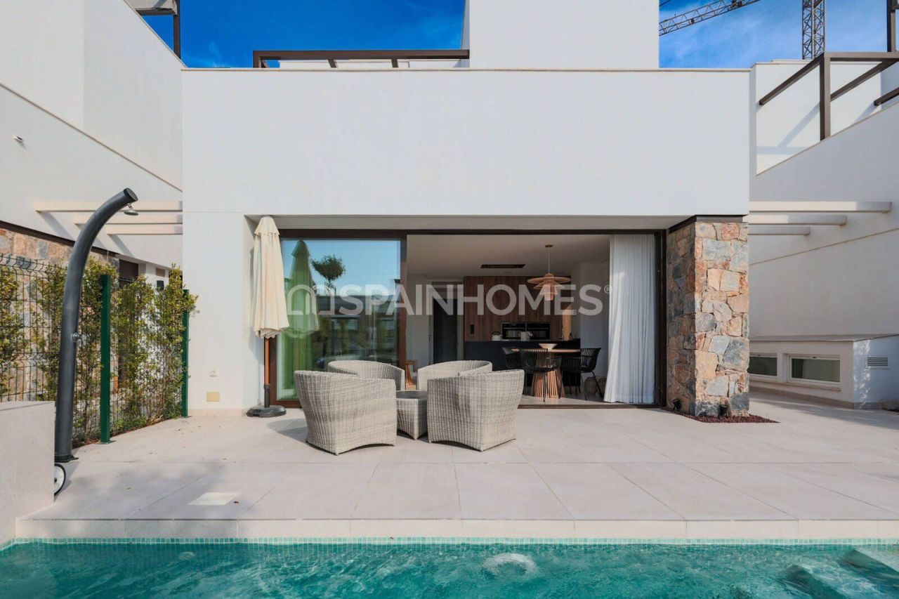Villa in Torre-Pacheco, Spain, 197 m² - picture 1