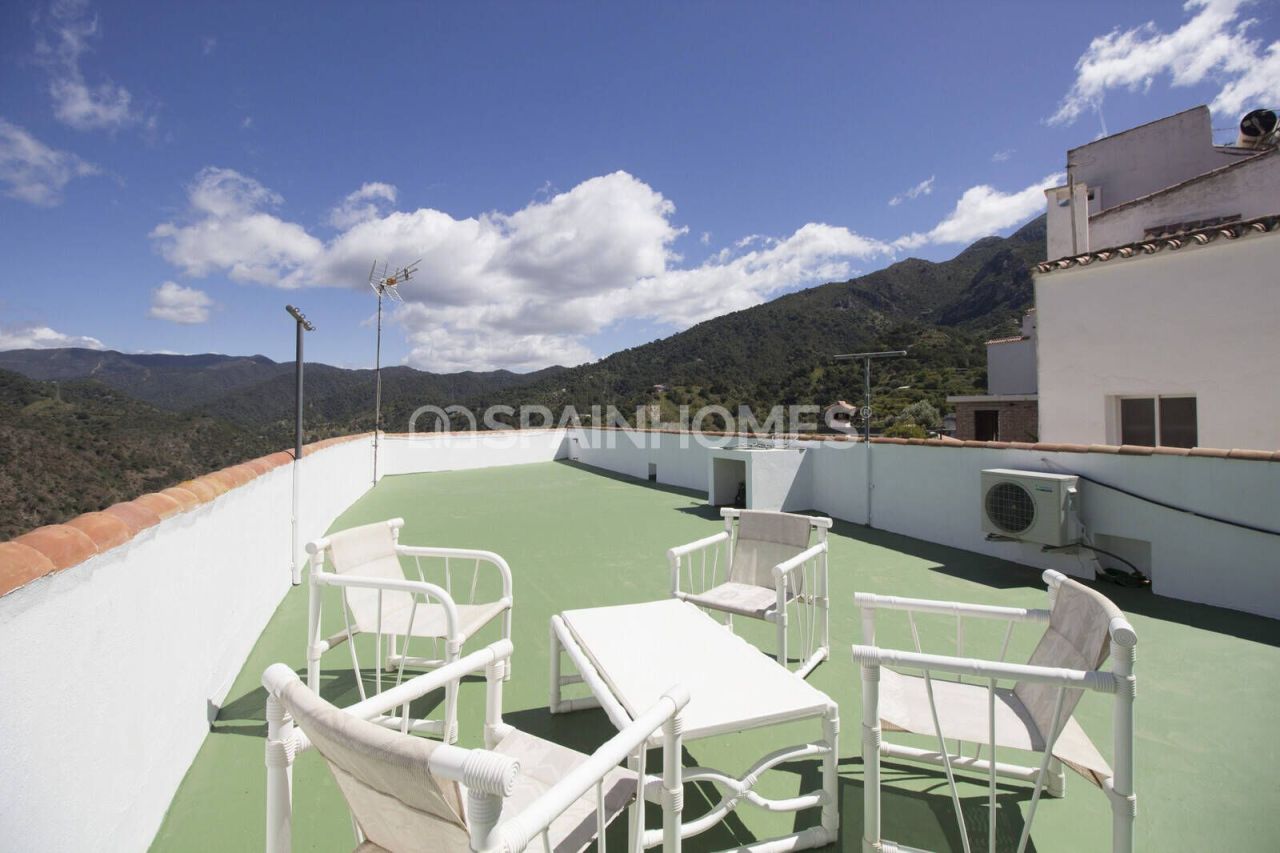 Penthouse in Istán, Spain, 173 m² - picture 2