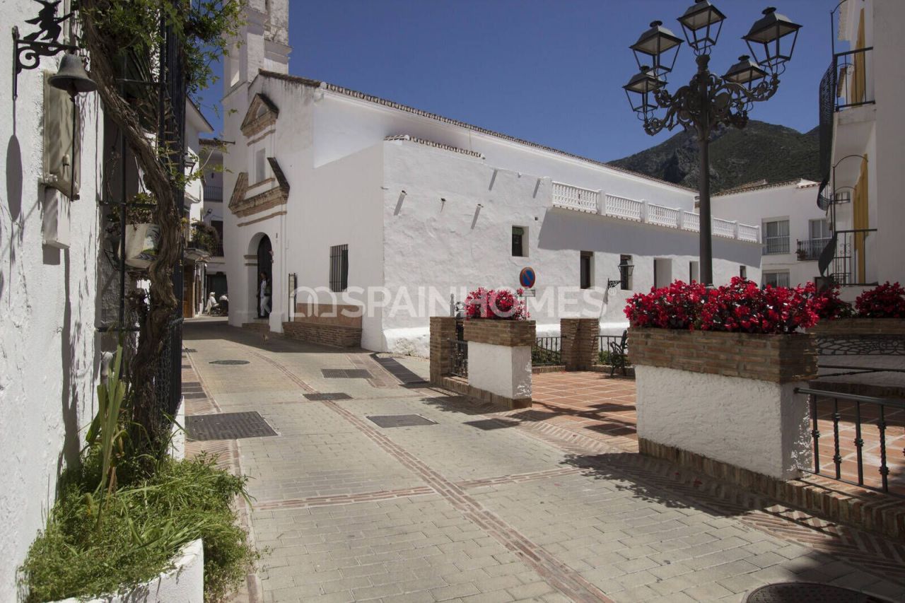 Penthouse in Istán, Spain, 173 m² - picture 6