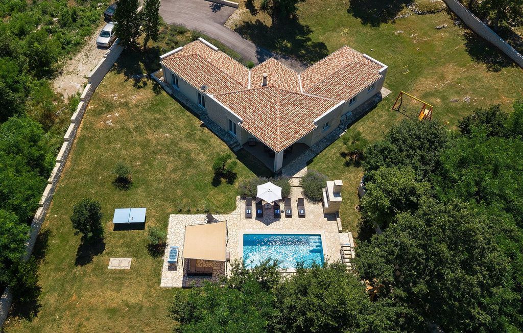Villa Kršan, Croatie, 183 m² - image 1