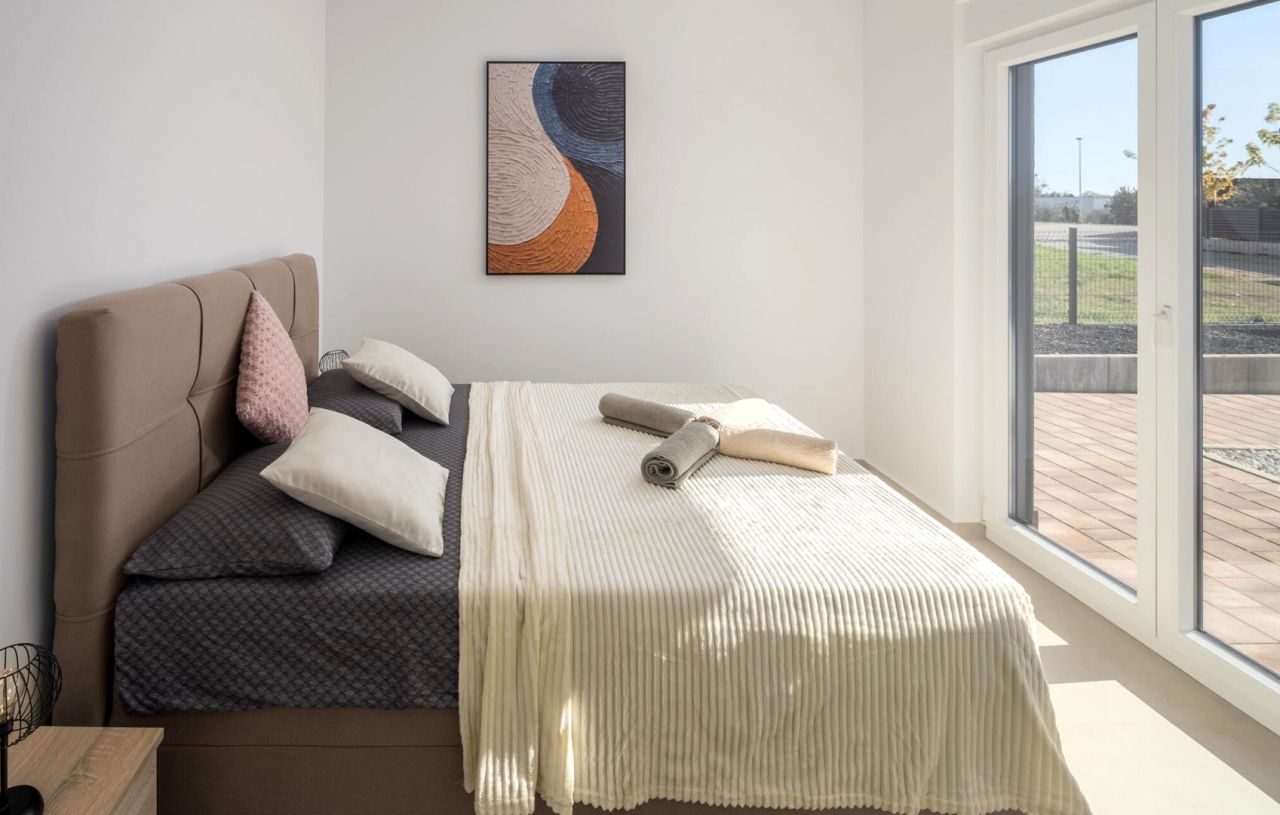 Villa à Poreč, Croatie, 178 m² - image 13