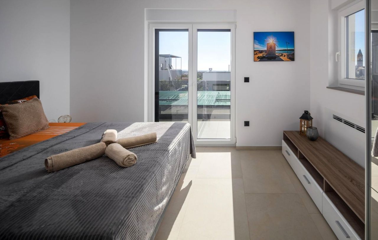 Villa à Poreč, Croatie, 178 m² - image 15