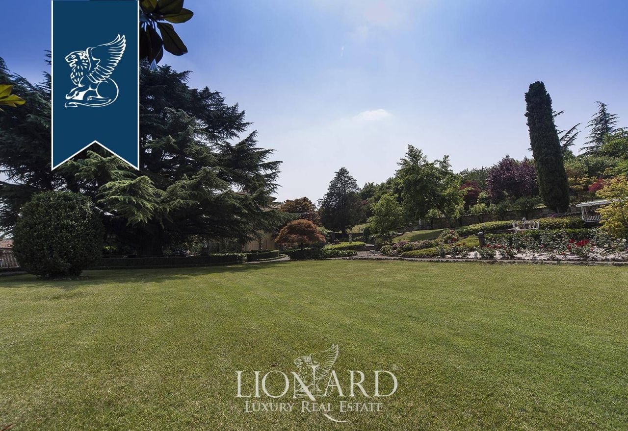 Villa à Bergame, Italie, 2 000 m² - image 18