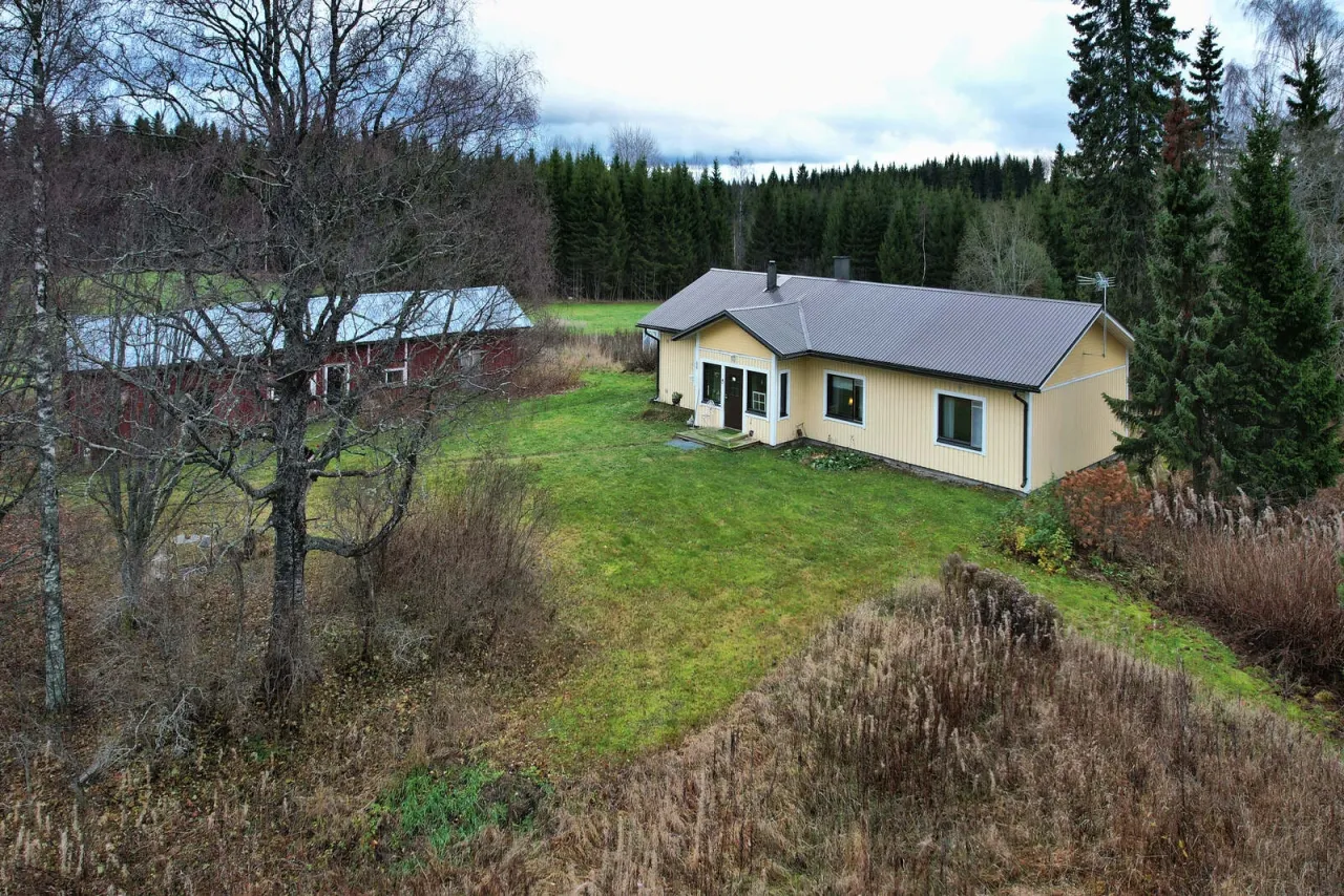 Casa en Tuusniemi, Finlandia, 115 m² - imagen 1