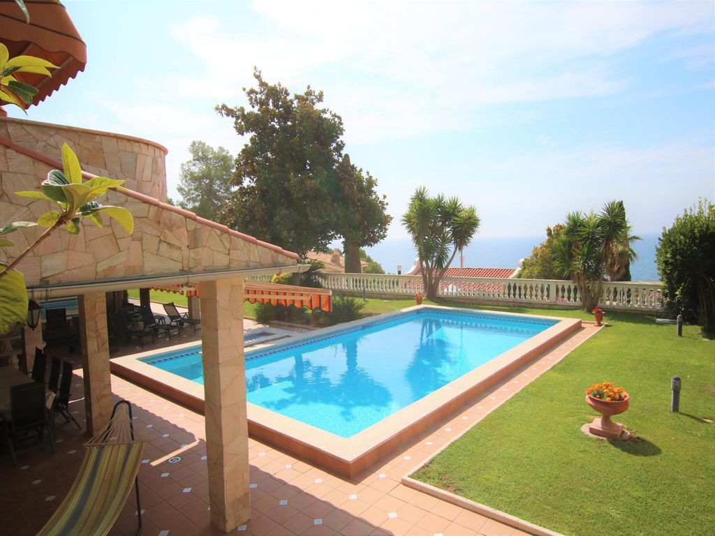 Villa a Lloret de Mar, Spagna, 470 m² - foto 3