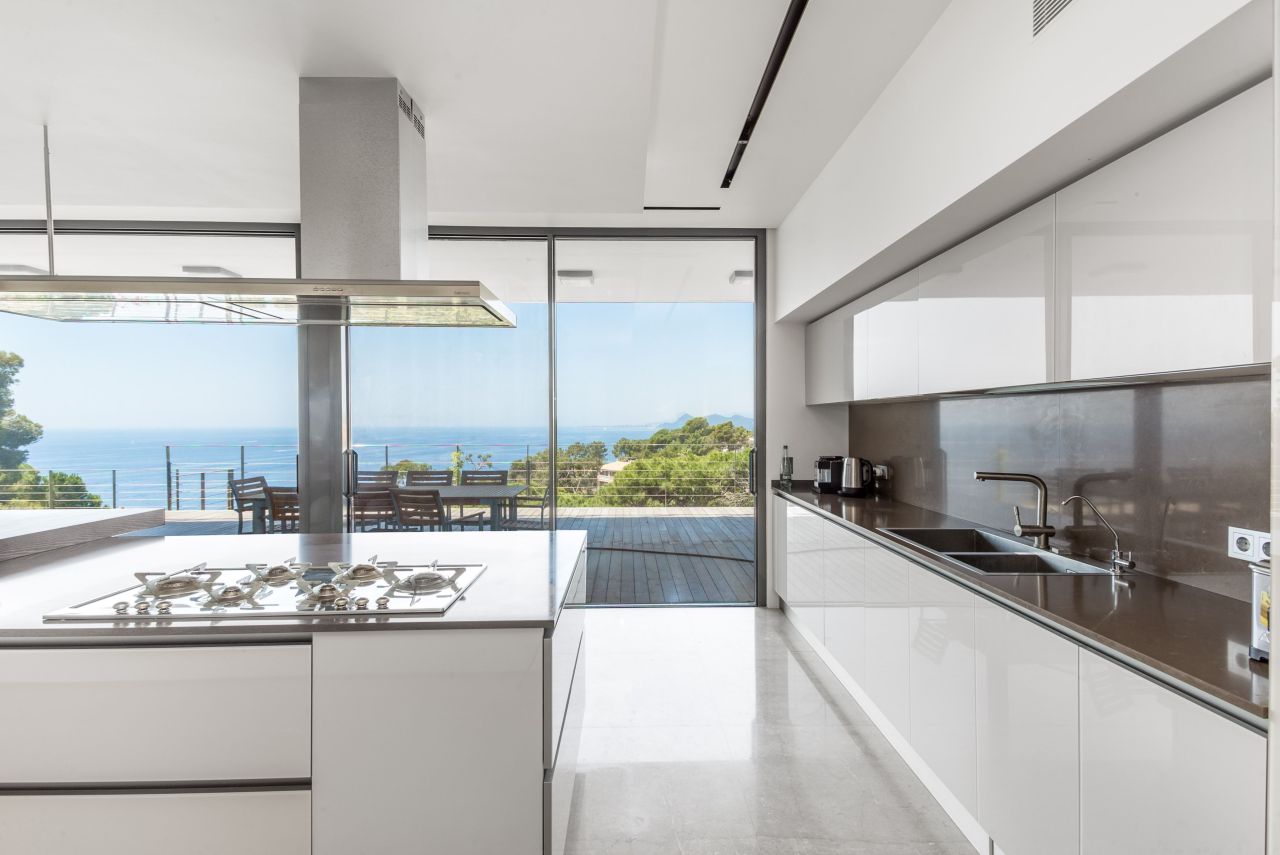 Villa à Lloret de Mar, Espagne, 450 m² - image 9