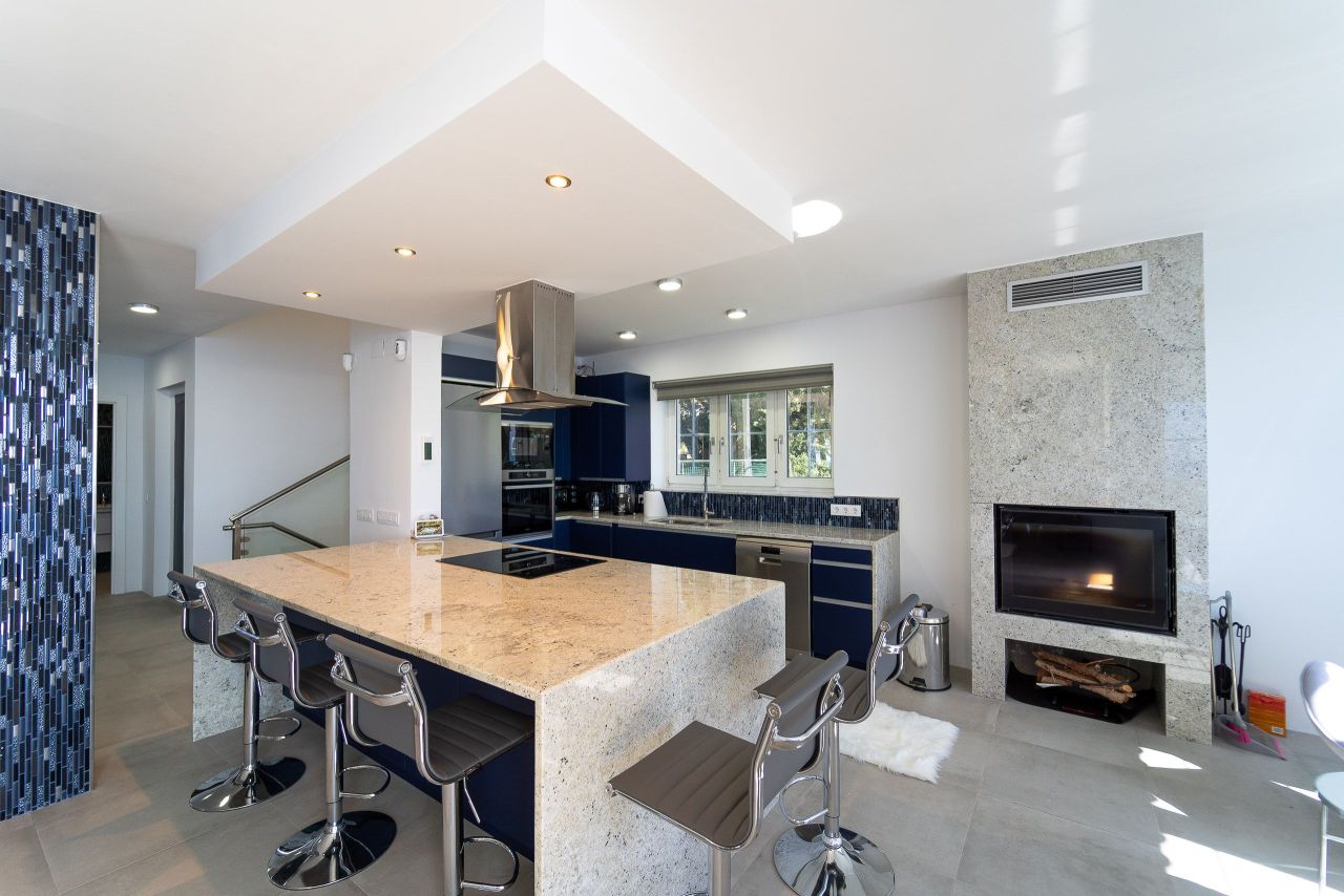 Villa à Lloret de Mar, Espagne, 600 m² - image 9