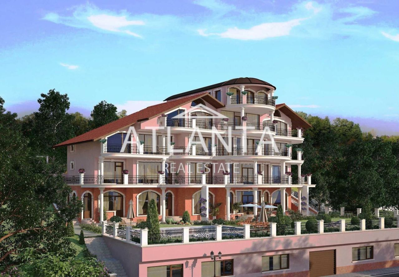 Hotel in Varna, Bulgaria, 2 000 m² - picture 1