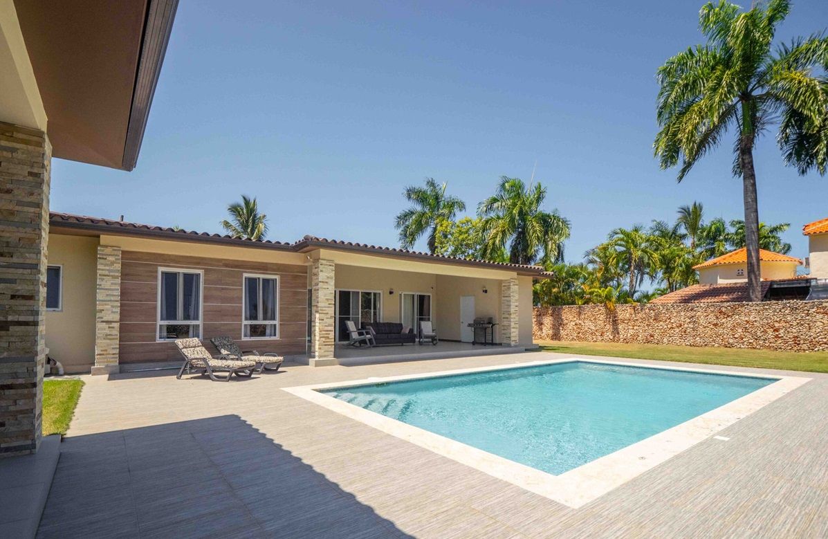Maison à Sosúa, République dominicaine, 291 m² - image 1
