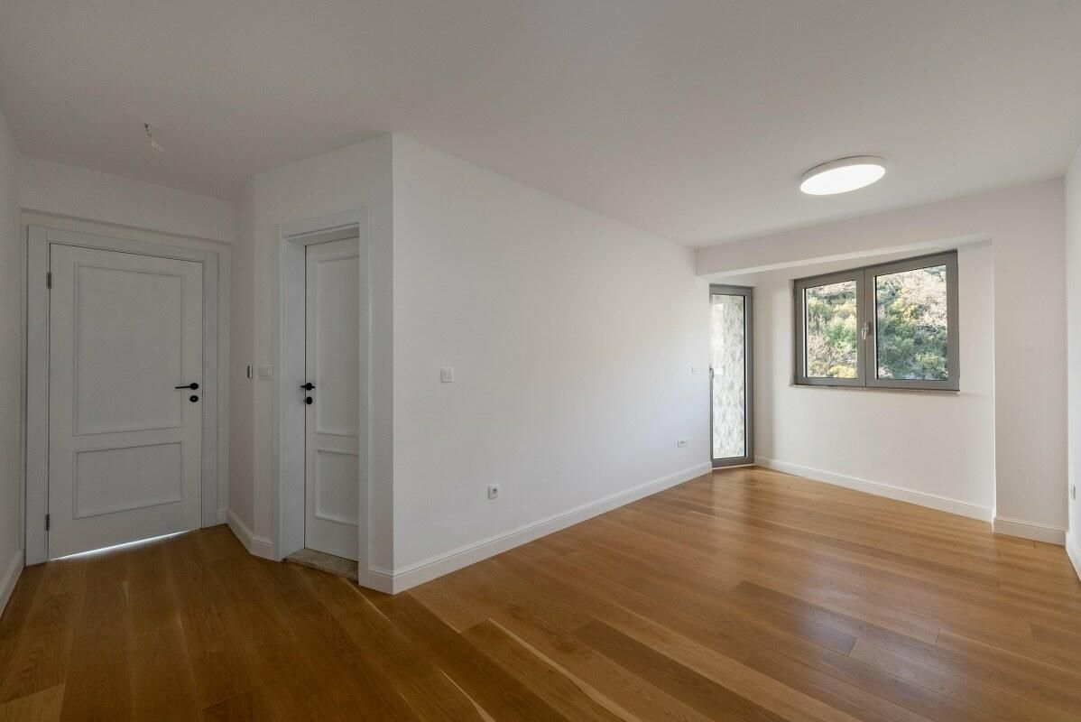 Flat in Przno, Montenegro, 161 m² - picture 13