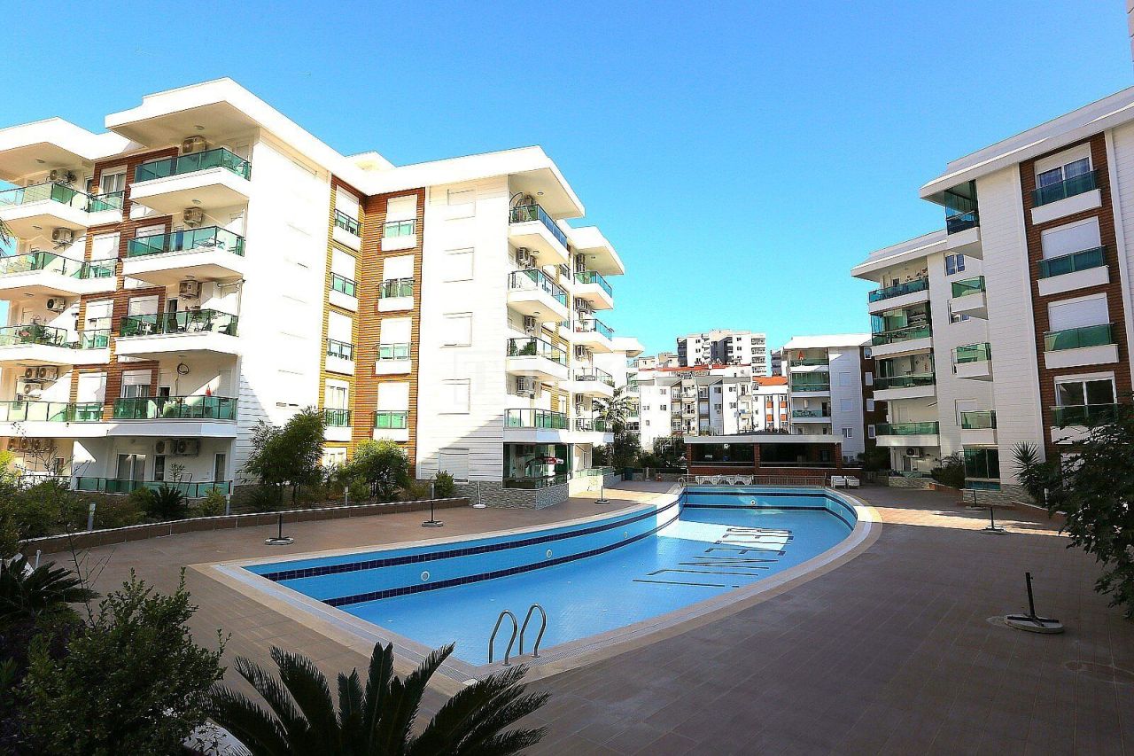 Apartment in Antalya, Turkey, 110 m² - picture 1
