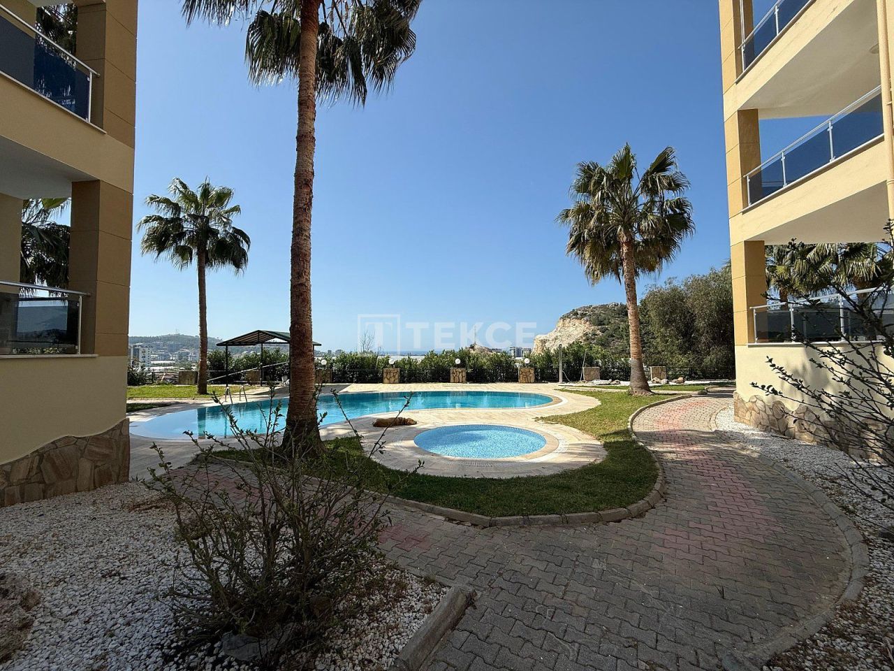 Penthouse in Alanya, Turkey, 300 m² - picture 1