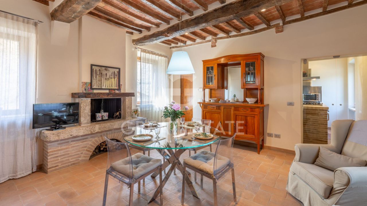 Appartement à Cetona, Italie, 65 m² - image 1