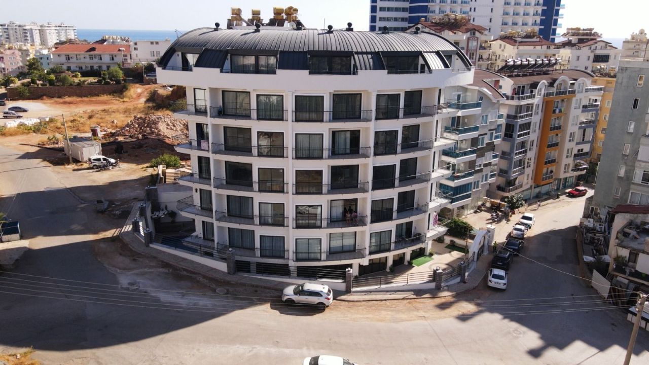Apartment in Alanya, Turkey, 51 m² - picture 1