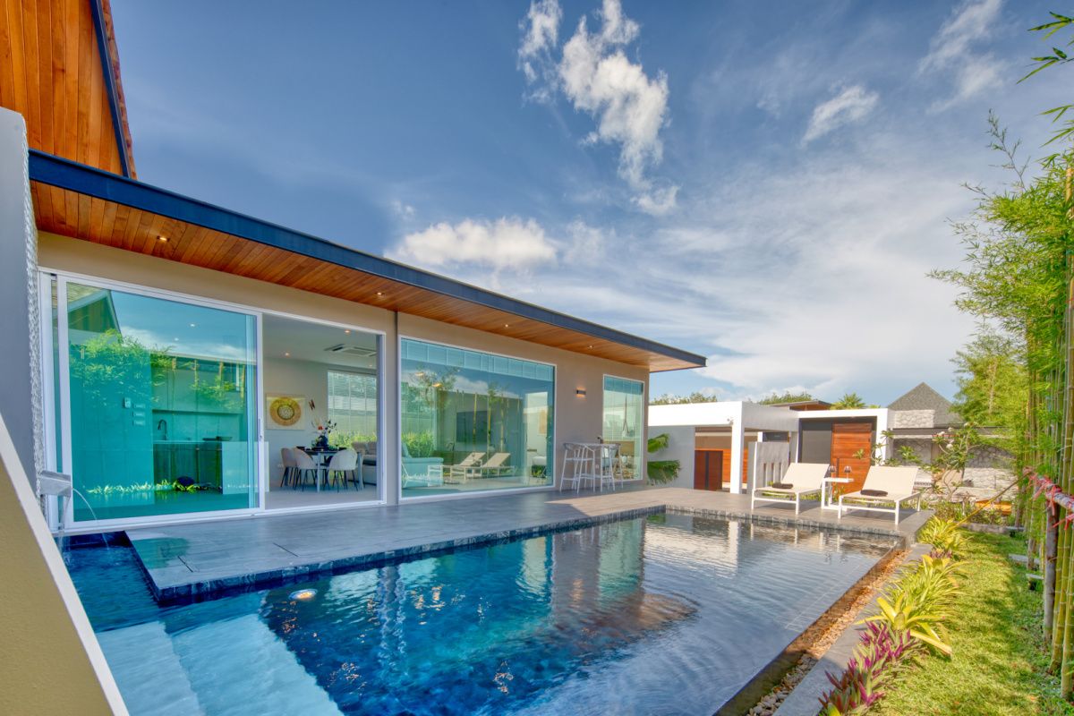 Casa en Phuket, Tailandia, 225 m² - imagen 1
