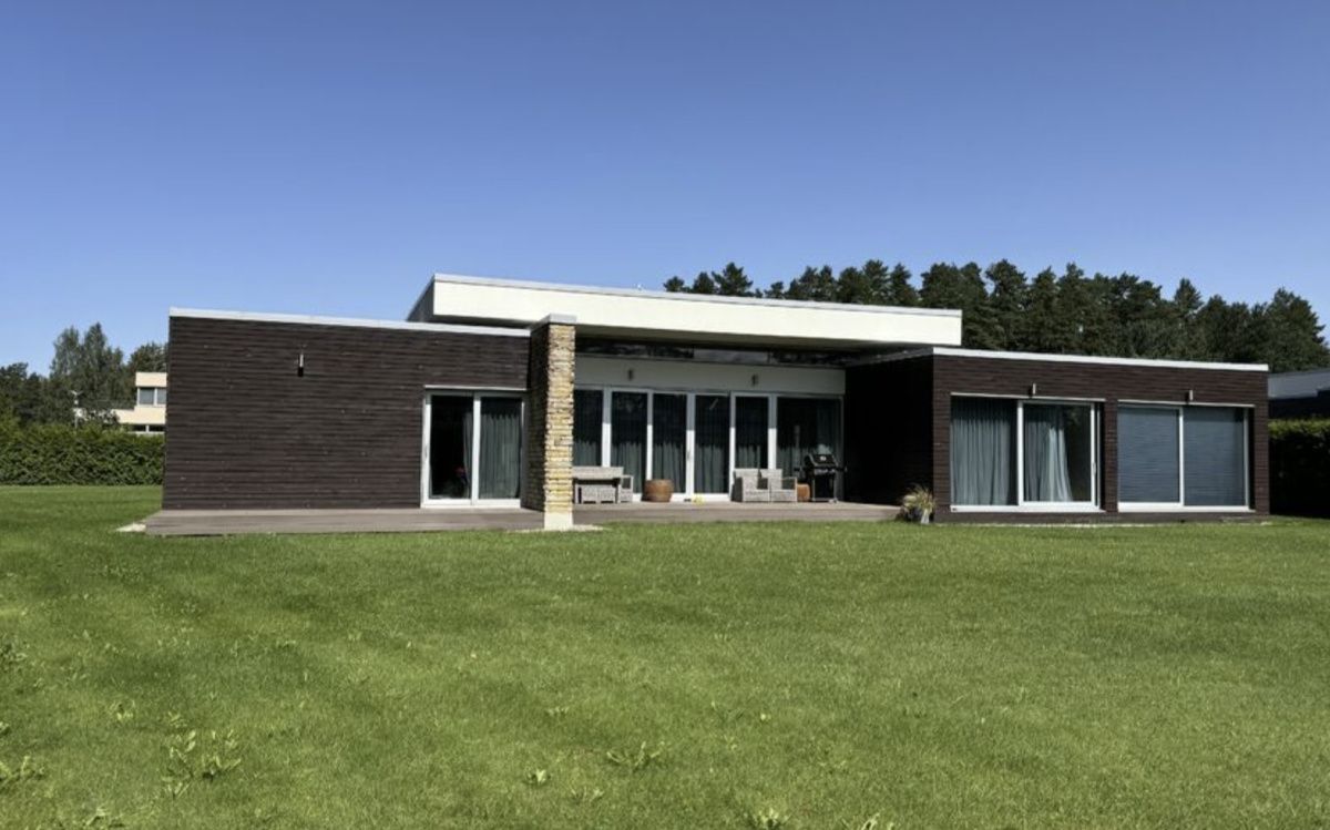 Maison dans le quartier de Riga, Lettonie, 2 150 m² - image 10