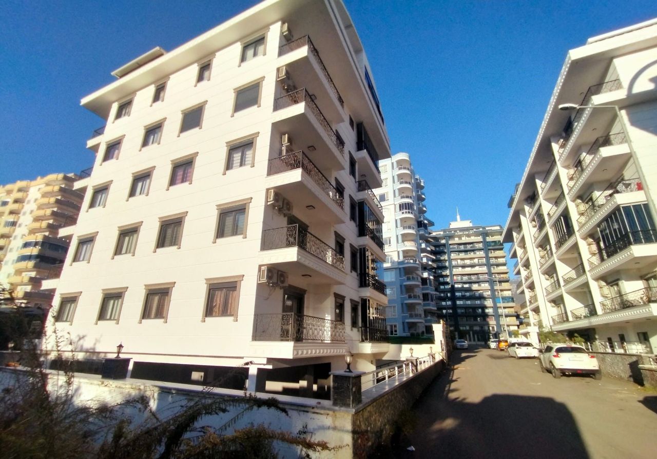 Apartment in Alanya, Turkey, 45 m² - picture 1