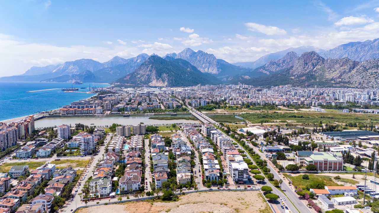 Terreno a Antalya, Turchia, 415 m2 - foto 16
