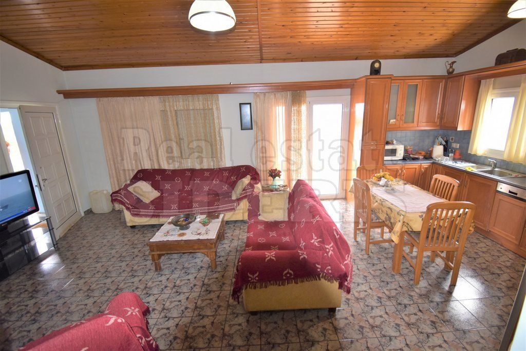 Casa a Loutraki, Grecia, 168 m² - foto 3