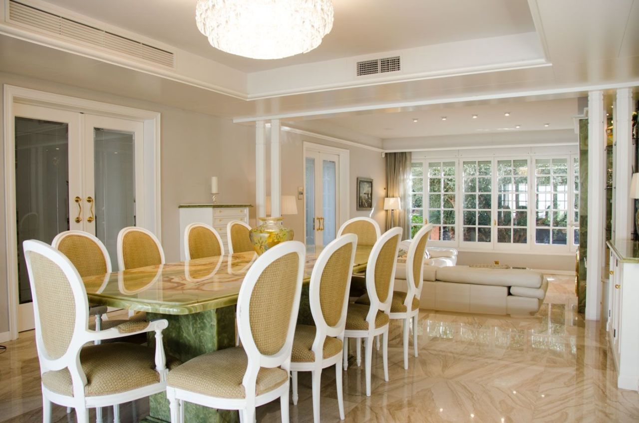 House in Castelldefels, Spain, 600 m² - picture 18