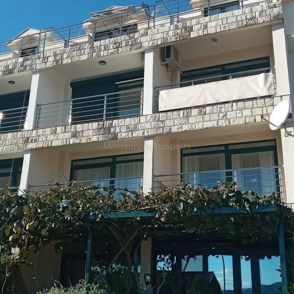 Apartamento en Bijela, Montenegro, 103 m² - imagen 1