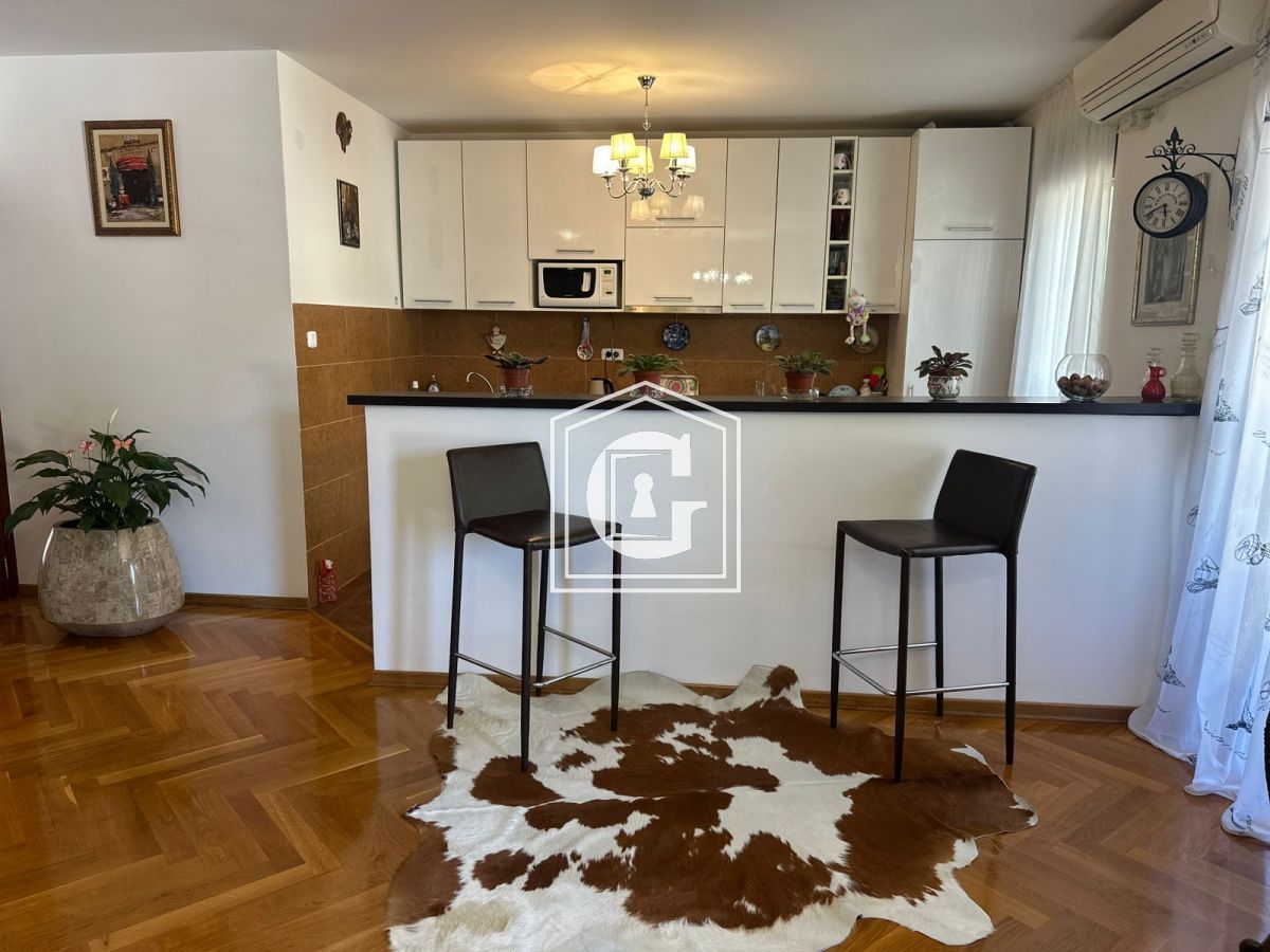 Appartamenti a Budva, Montenegro, 100 m² - foto 2